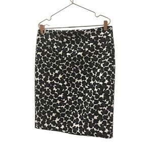 J. Crew Factory Black and White Floral Pencil Skirt in Size 10 NWOT